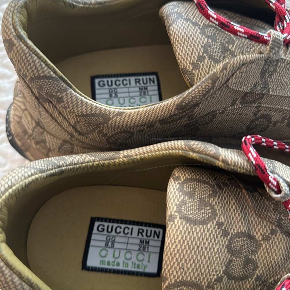 GUCCI RUN BRAND NEW - Picture 3 of 5